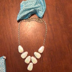 Kendra Scott necklace